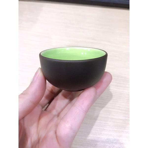 Chén trà gốm Bát Tràng