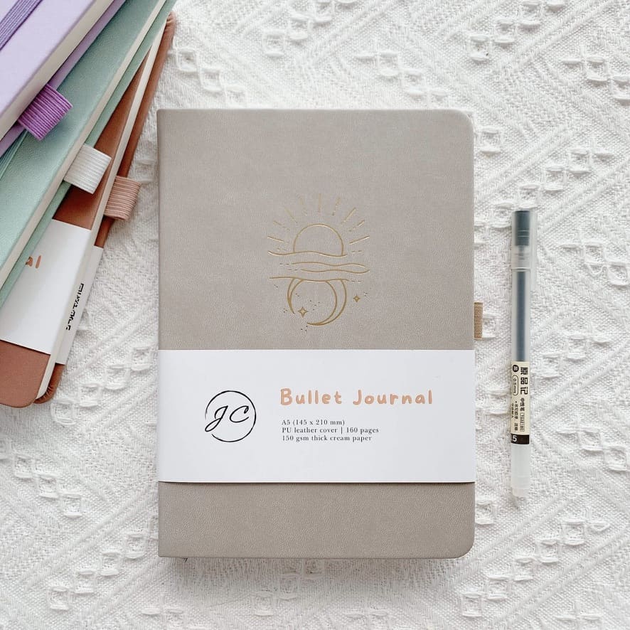 Sổ Tay Bullet Journal Cao Cấp 150GSM, giấy dot grid, caro - sổ làm bujo giấy dày tương tự Notebook Therapy, Kuma Station