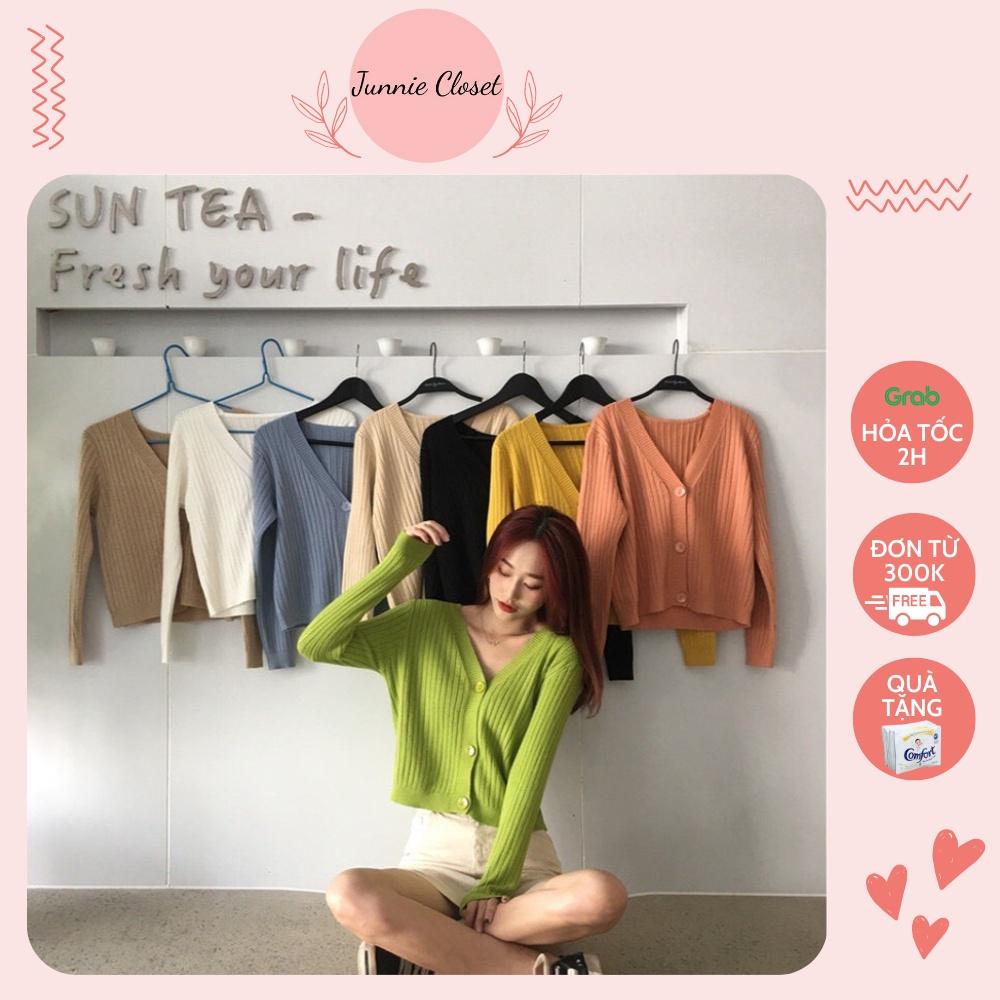 Áo len cổ V mỏng, áo cardigan nữ croptop 3 khuy freesize ulzzang Junnie Closet