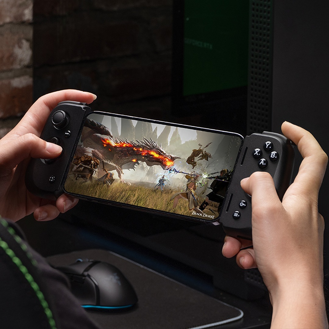 Tay cầm điện thoại Razer Kishi V2 USB C - Gaming Controller for iPhone and Android_Mới, hàng chính hãng
