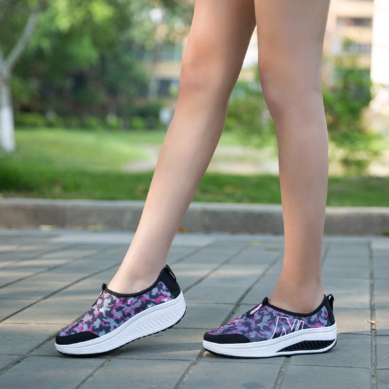 Giày Thể Thao Thoáng Khí Thời Trang Cho Nữ