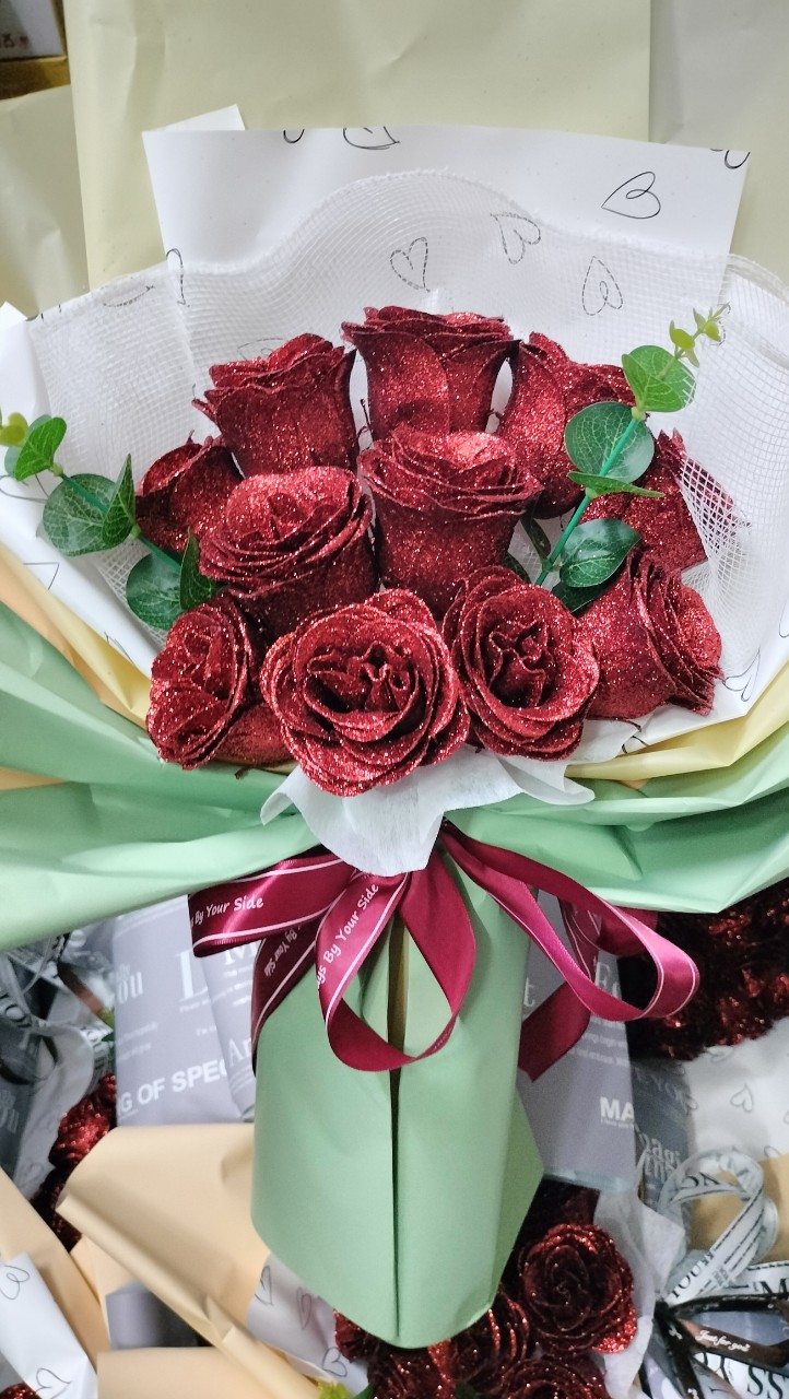 Bó Hoa Hồng Nhũ Kim Tuyến Lấp Lánh Quà Tặng Người Thương Dịp Valentine, 8/3, 20/10 (Kèm Thiệp, Túi Xách, Giấy Gói Màu Ngẫu Nhiên)