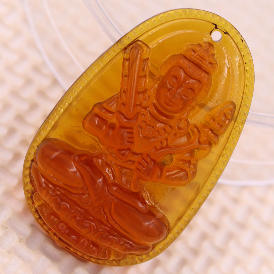 Mặt Phật Hư không tạng pha lê cam 1.9cm x 3cm  kèm vòng cổ dây dù đen + móc inox vàng, Phật bản mệnh, mặt dây chuyền