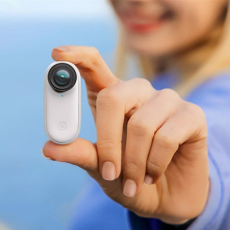 Insta360 Go 2 - Camera Hành Trình Siêu Nhỏ Gọn, Quay Phim 3K, Chống Nước IPX8, Ổn Định Hình Ảnh (64GB) - Hàng Chính Hãng