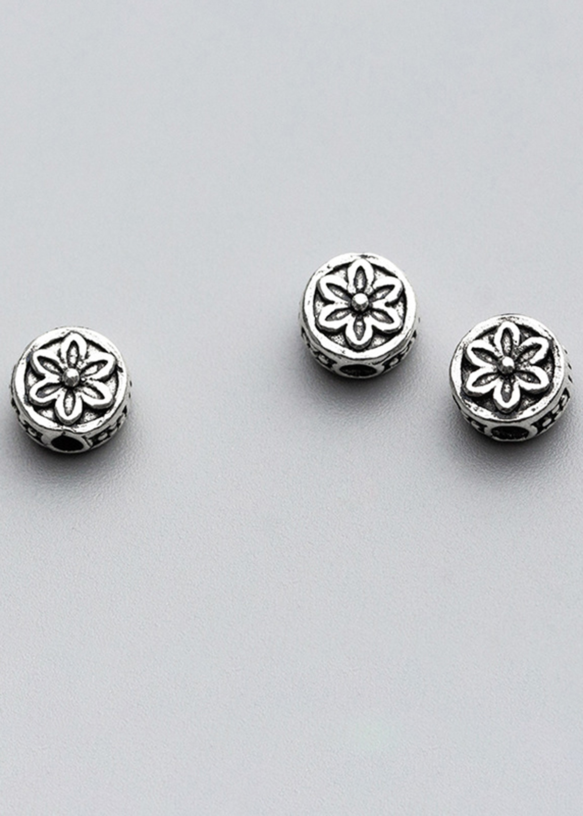 Combo 2 cái charm bạc hình hoa - Ngọc Quý Gemstones