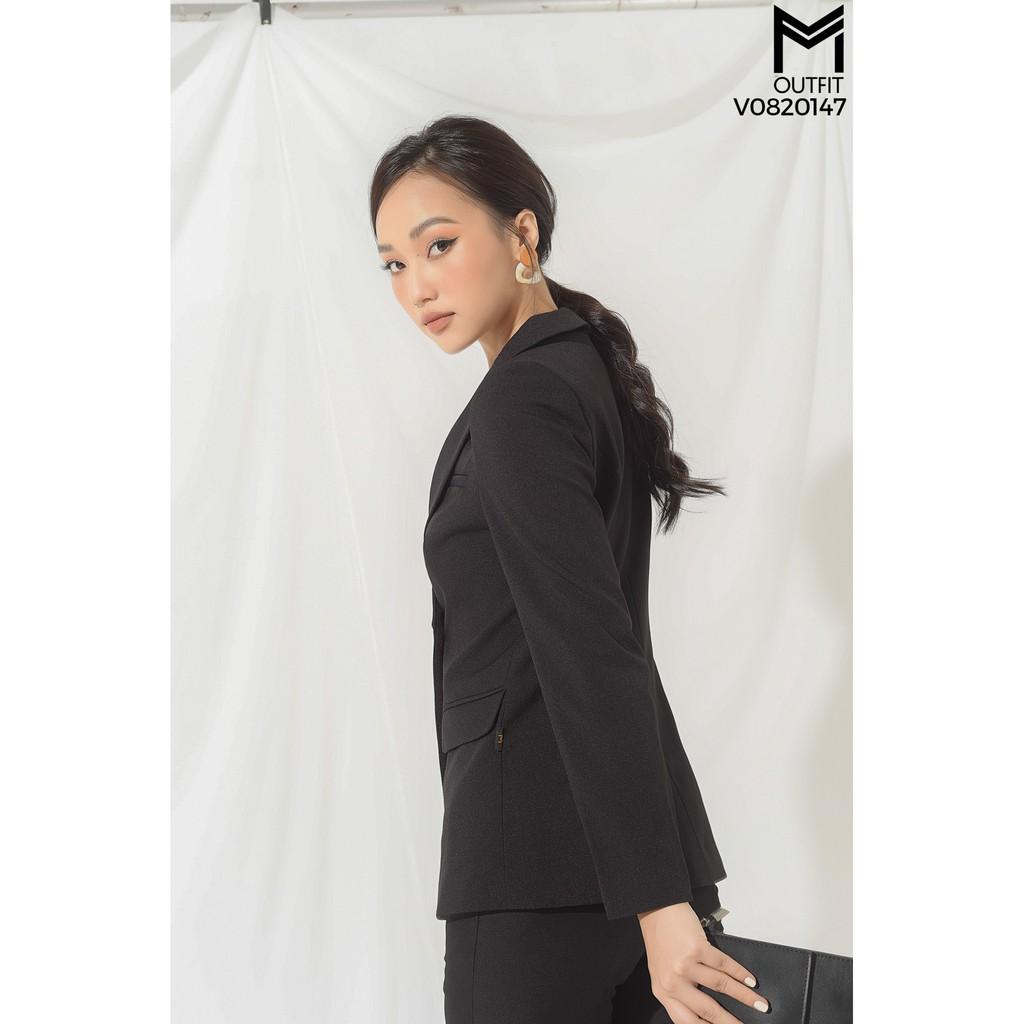 Áo Vest Cổ Bẻ, Trang Trí 4 Cúc Mắt Cáo MMoutfit V0820147
