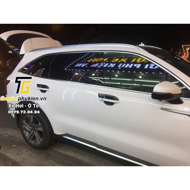 Bộ ốp hõm cửa xe vân Carbon Kia Sorento 2021