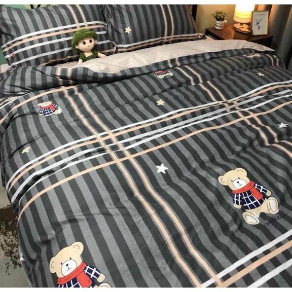 Bộ chăn ga Cotton Poly họa tiết gấu kẻ mẫu mới - Hàng nhập khẩu