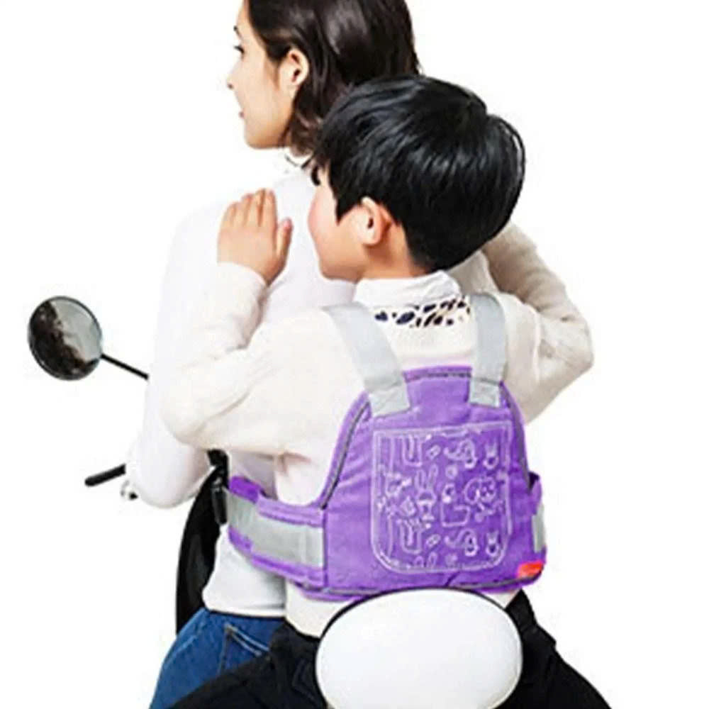 Đai đi xe máy cho bé phản quang, thoáng khí sử dụng khóa 2 cấp bền chắc, chống bụi bẩn