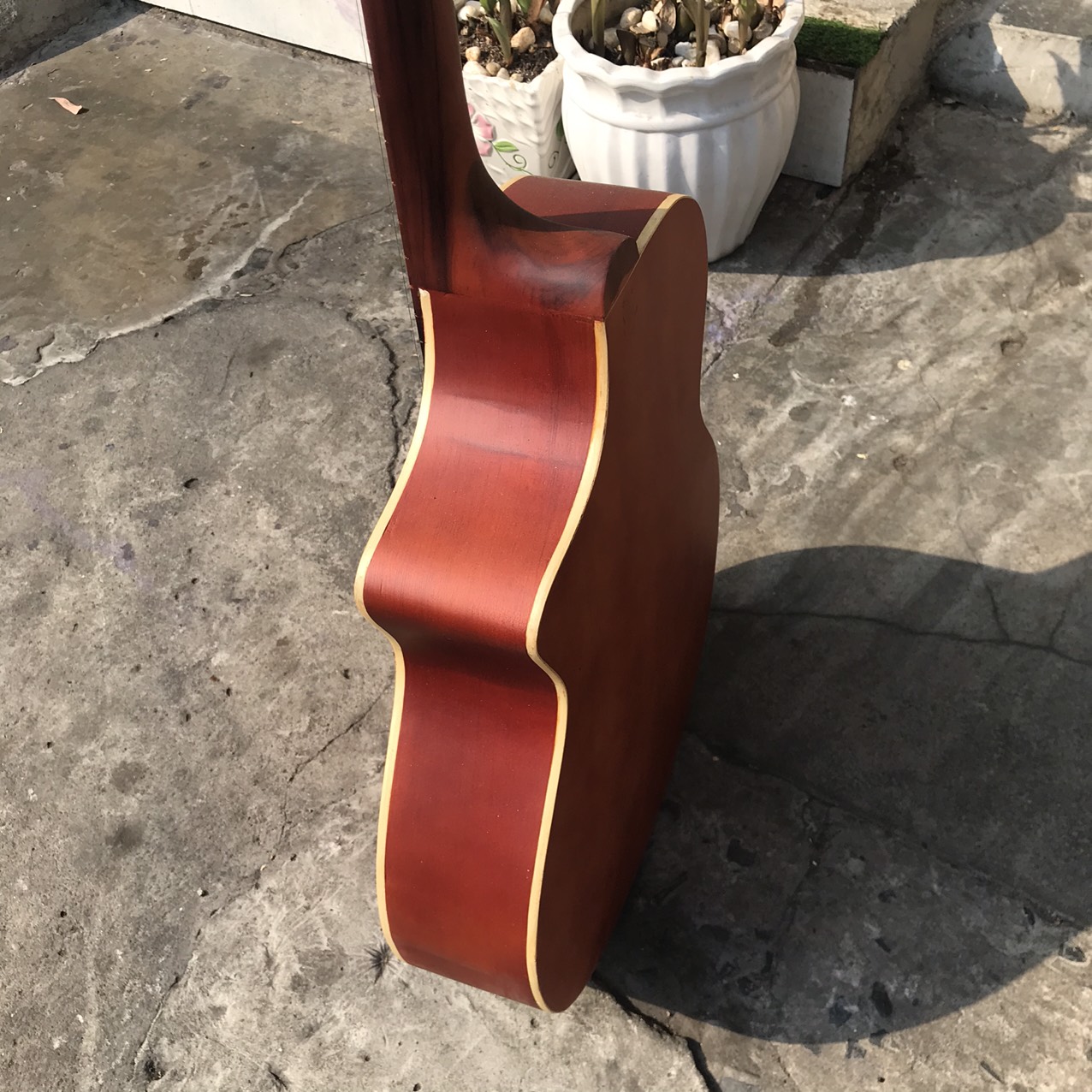 Đàn guitar SVA1 cho người mới tập chơi tặng 6 phụ kiện ( có bao da )