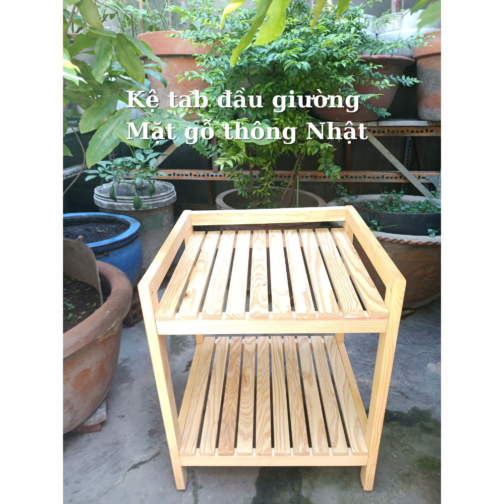 Kệ đầu giường 2 tầng mặt gỗ hoặc kính, phong cách Hàn Quốc Korean Style. Tab đầu giường rộng 40cm tinh tế, sang trọng và tiện dụng. Chất lượng đạt tiêu chuẩn Hàn Quốc.