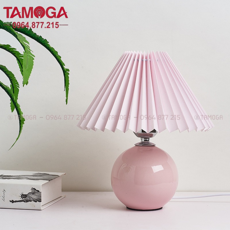 Đèn bàn phòng ngủ chất liệu gốm sứ xếp ly TAMOGA 6001 decor nhà cửa