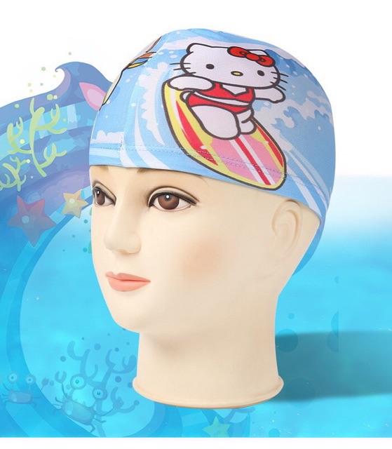 Nón bơi cho bé