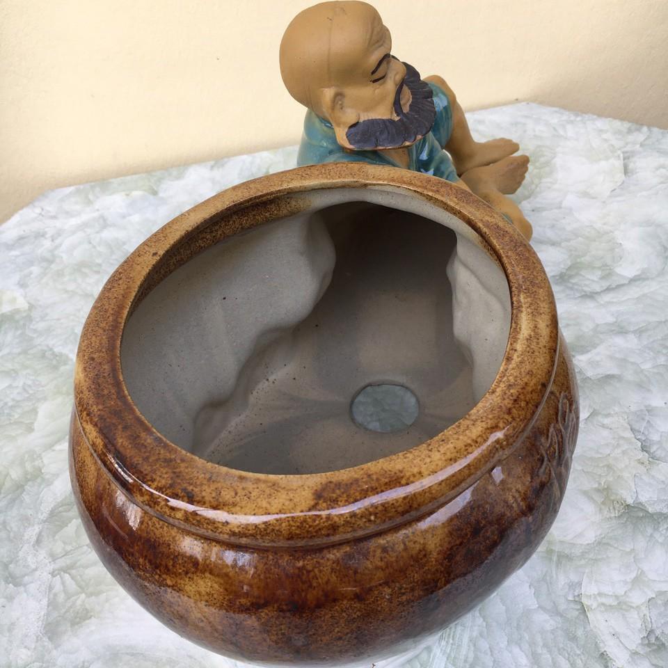 Chậu tượng Ông ngồi bên chậu men màu xanh ngọc gốm Bát tràng 1 size CT-57