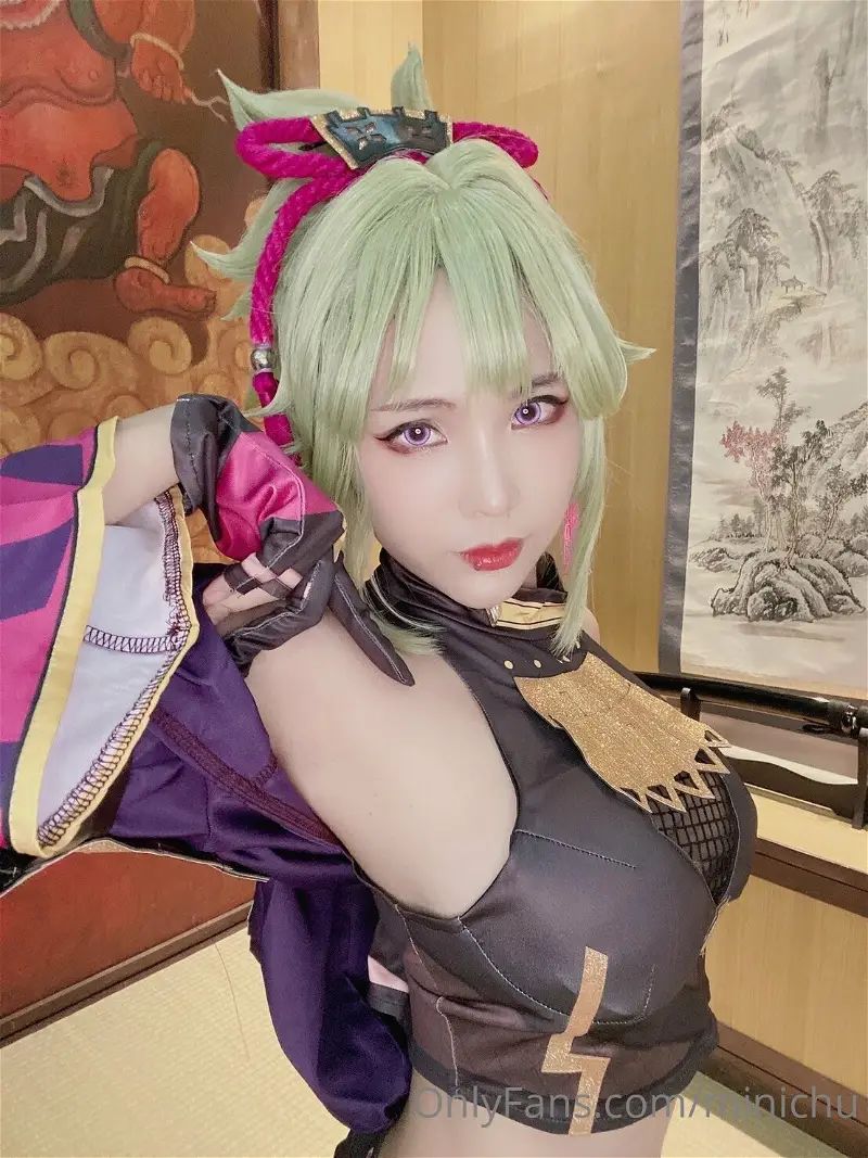 hình cosplay chapter 10 3