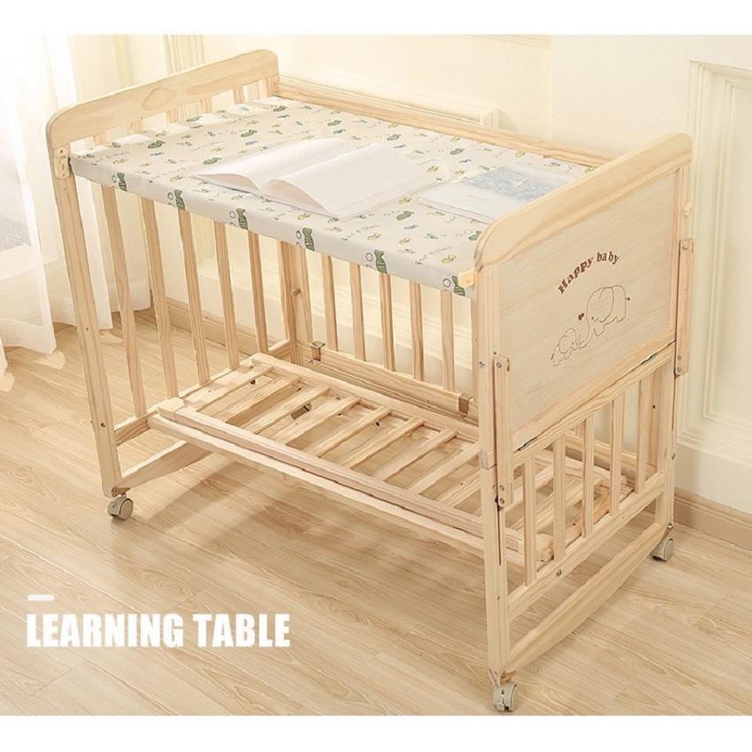 Nôi cũi gỗ cho bé đa năng kèm màn, có bánh xe. Chất liệu gỗ thông, kích thước 105*60*90cm. KAWAII HOME