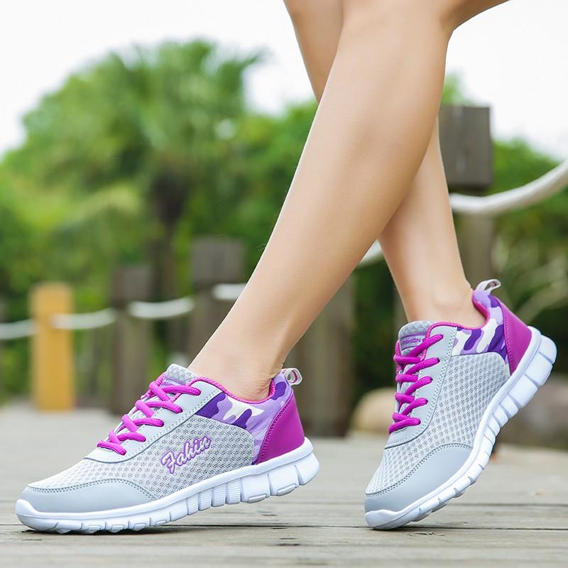 Giày thể thao thoáng khí dành cho nữ