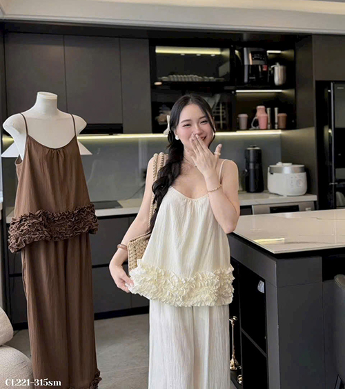 SÉT ĐŨI HÀN PHỐI BÈO NHÚNG ÁO 2 DÂY PHỐI QUẦN FORM RỘNG LAI BÈO THỜI TRANG 3 MÀU Y HÌNH SIZE 40 - 55 KG