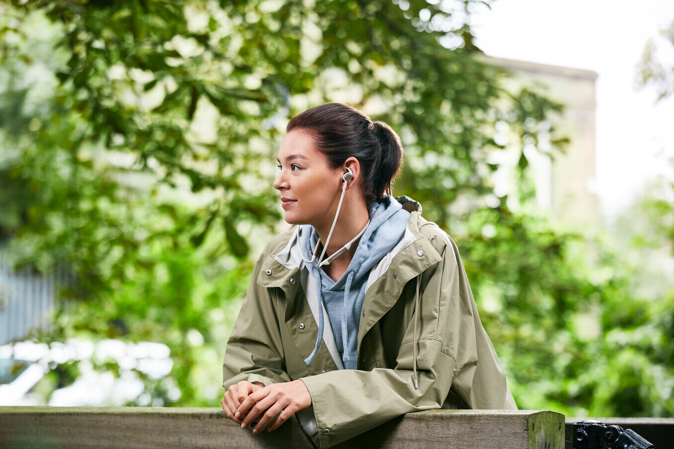 Tai nghe Bowers &amp; Wilkins PI3 hàng chính hãng new 100%