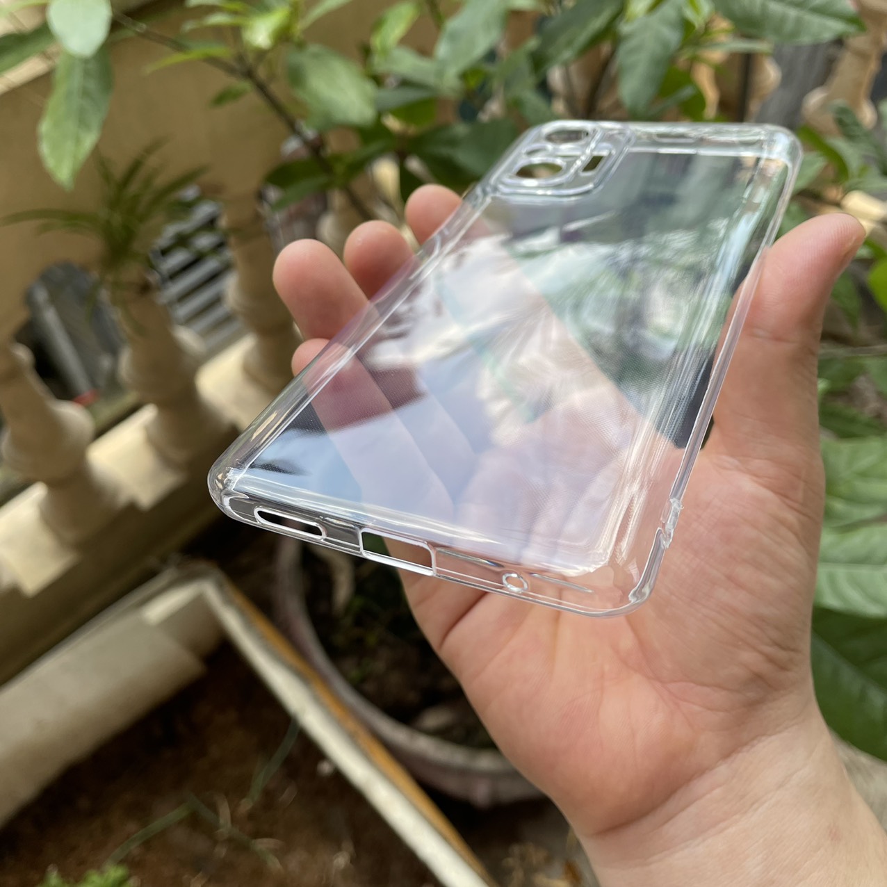 Ốp lưng silicon Gor trong suốt, siêu mỏng, bảo vệ camera cho Xiaomi Redmi Note 10 Pro, Redmi Note 10 Pro Max- Hàng nhập khẩu