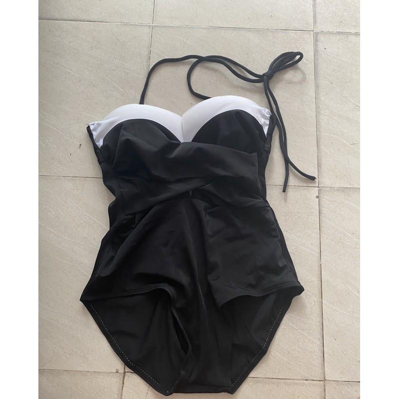 Bikini liền mảnh cup ngực viền trắng