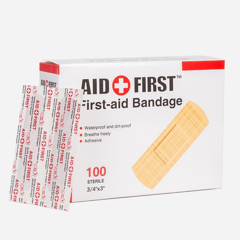 Hộp 100 băng cá nhân. Với nhiều kích thước khác nhau. Băng cá nhân thông thoáng, độ dính cao, độ co giãn tốt, bảo vệ các vết thương hở