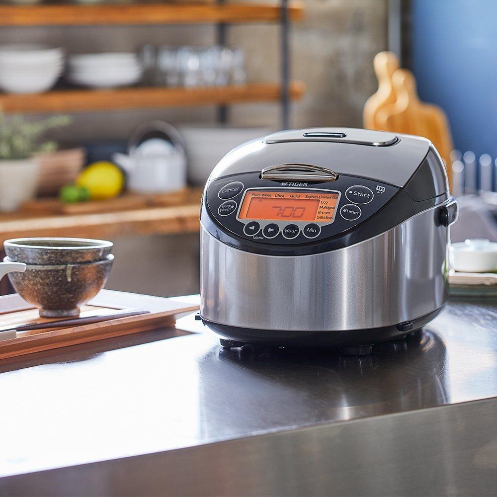 Nồi cơm điện Tiger JKT-D18V Tặng Nồi Inox PN LCPT-16B + Chảo PN SERFP-28B + Bàn nướng Kochstar KSEWG-1000 - Hàng Chính Hãng