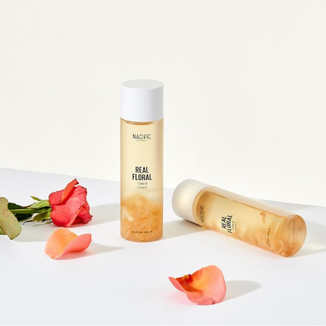 Nước hoa hồng Nacific Real Floral Toner Rose 180ml