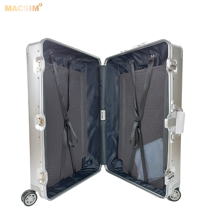 [XẢ KHO GIÁ SỐC – GIẢM 50%]  Vali hợp kim nhôm nguyên khối Macsim MS1313 24inches – lỗi cực nhỏ về sơn gần logo