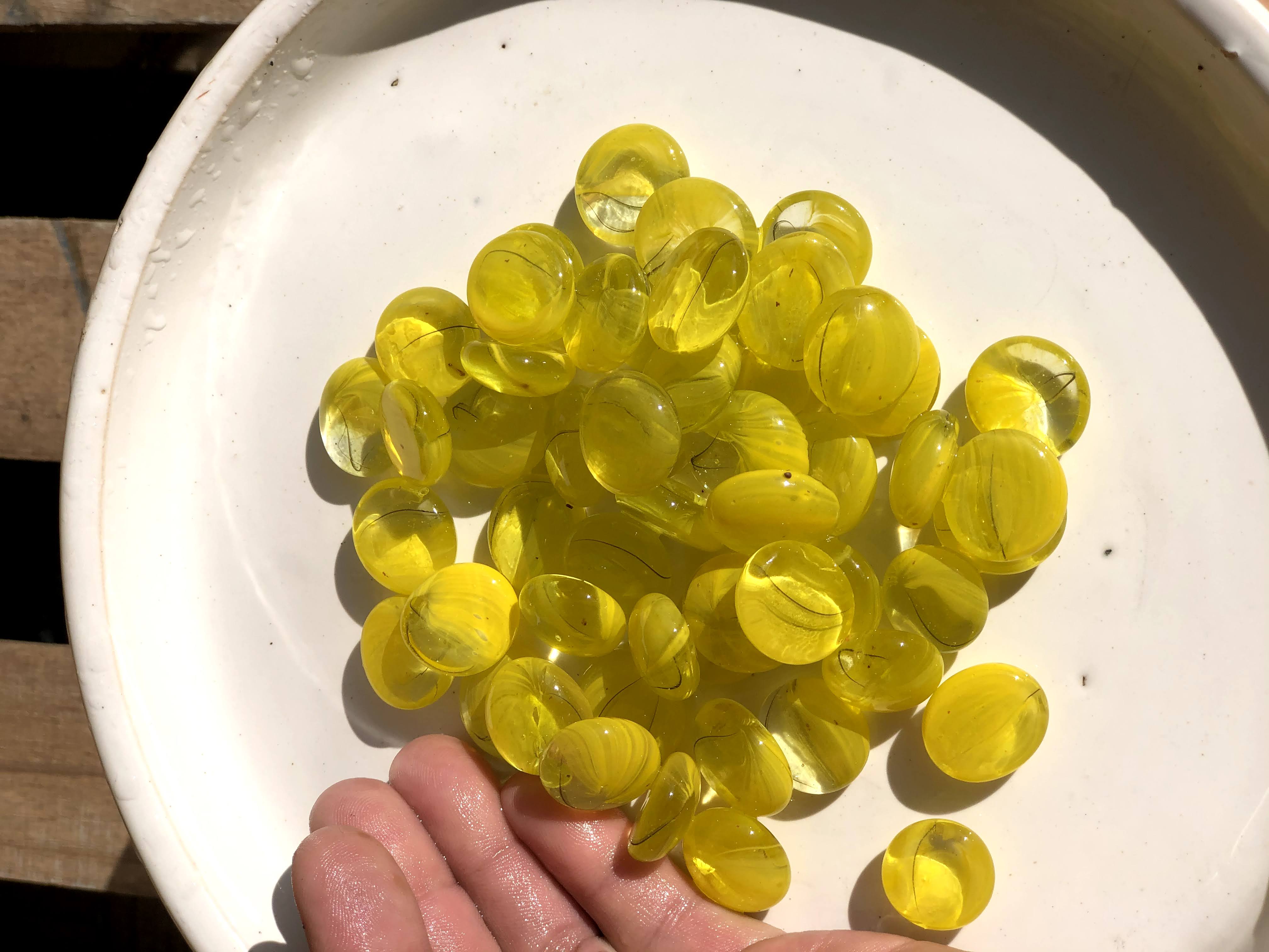 1,2 kilogam Đá thuỷ tinh trang trí cây trồng, chậu nuôi cá SS19
