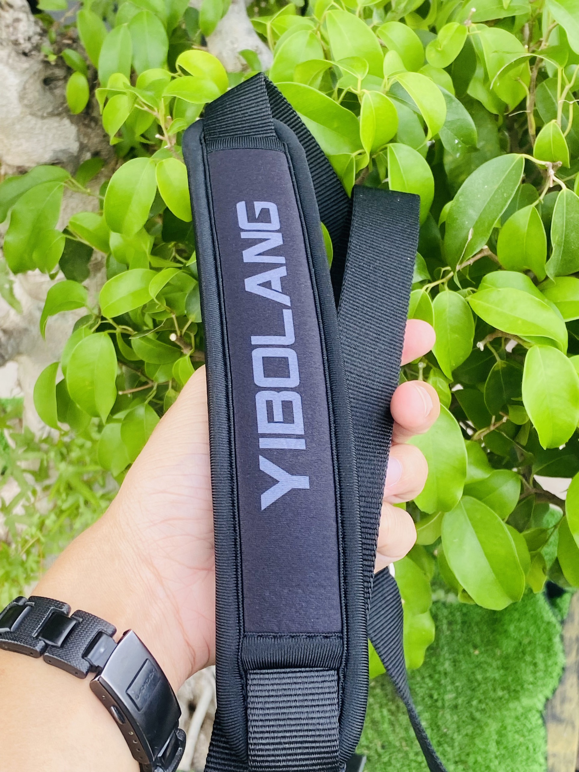 Loa Xách Tay YIBOLANG F3 Pro, Công Suất 230W, 2 Bass 20, Âm Thanh Cực Khủng, Nghe Siêu Hay, Tặng Kèm 2 Micro Không Dây Và Phụ Kiện Dây Đeo Chéo, Phù Hợp Karaoke Giải Trí, Quán Bar, Dã Ngoại, Hàng Chính Hãng