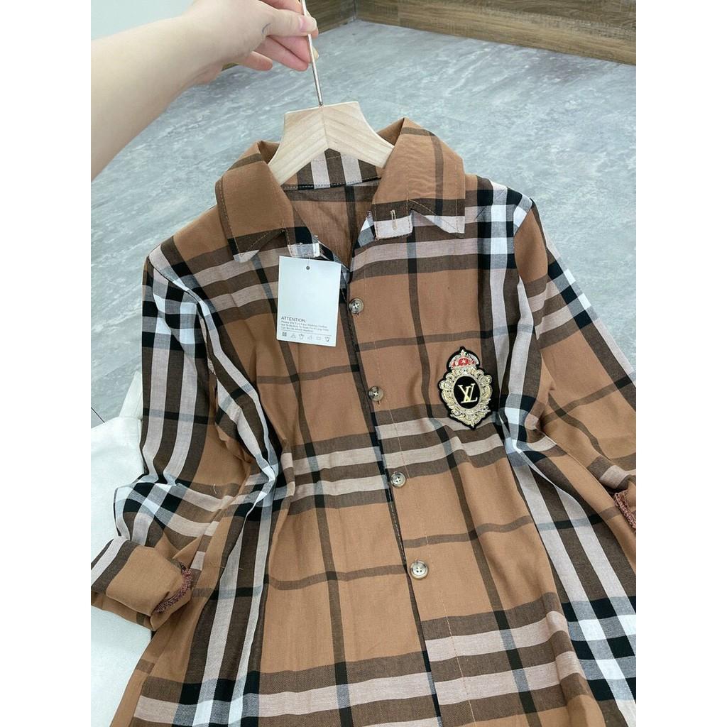 Áo Sơ Mi Kẻ Thô Dũi Logo Tag Đá