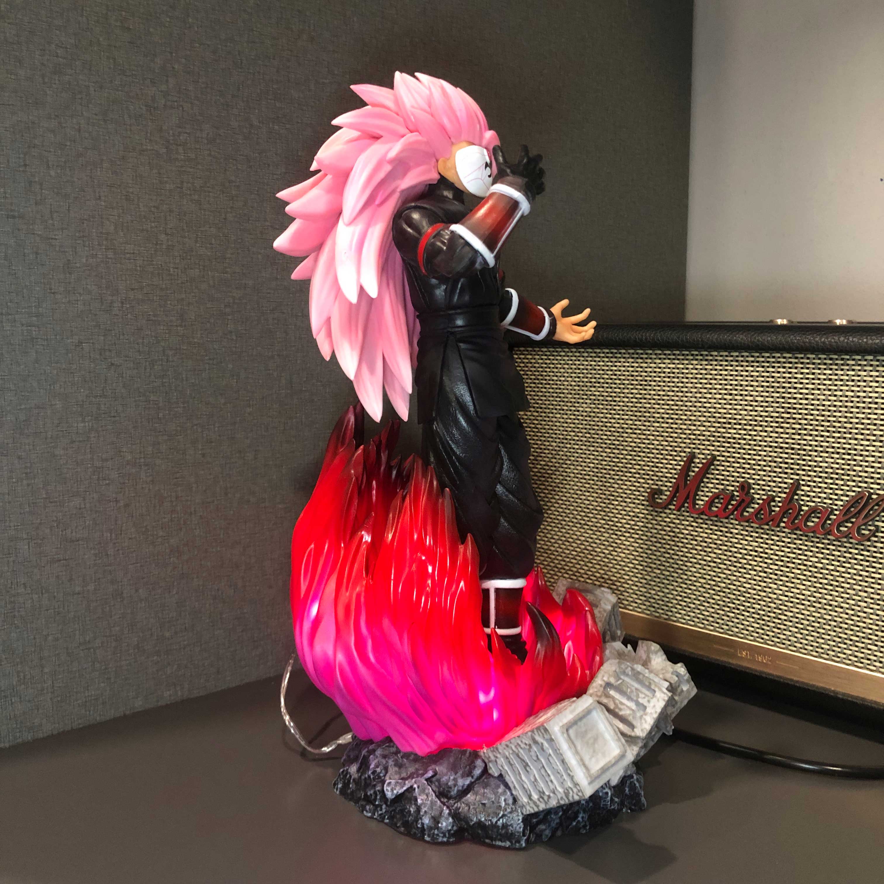 Mô hình Black Goku SSJ3 30 cm có LED  - Dragon Ball