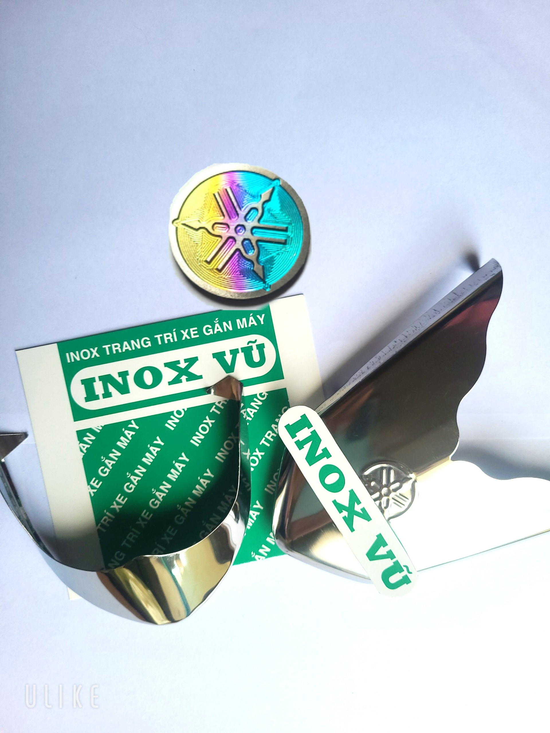 Combo Bộ ốp dè INOX xe SIRIUS sản xuất năm 2022-2023 + 1 tem logo Titan YAMAHHA giá 1 cặp tại xưởng INOX Vũ