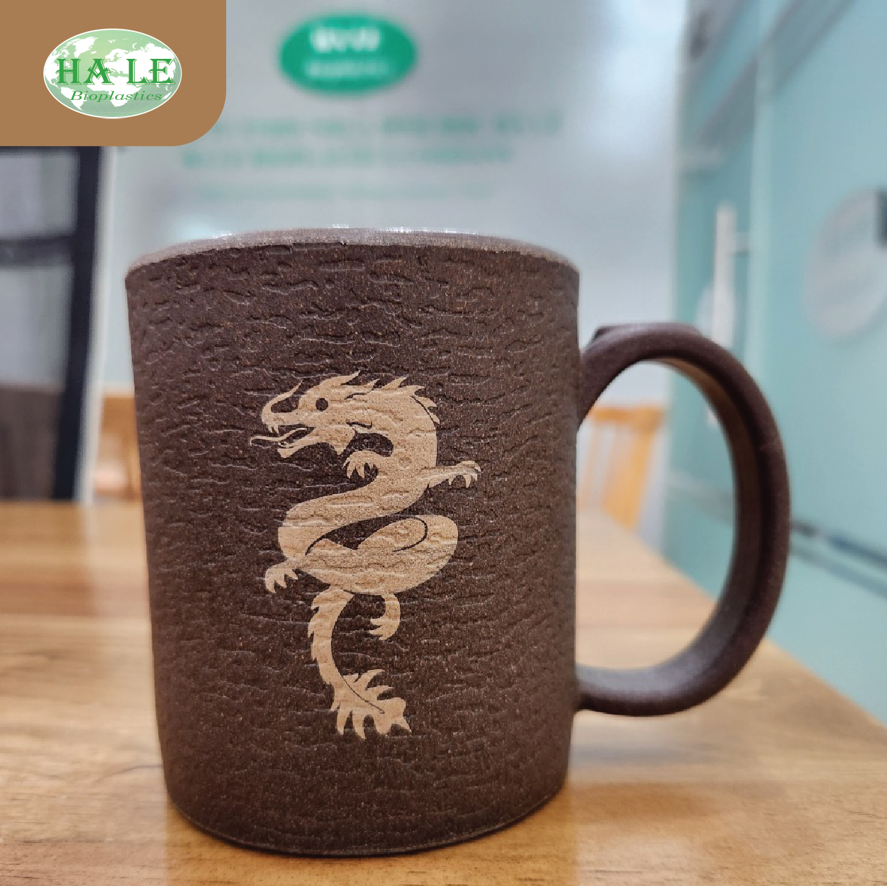 Ly Mug từ bã cà phê tuổi thìn