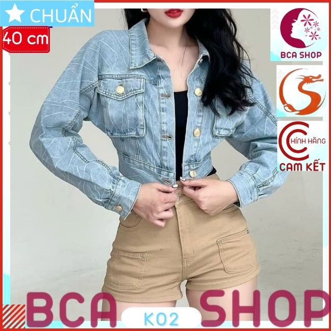 Áo khoác jeans nữ K02 ROSATA tại BCASHOP kiểu dáng croptop, thời thượng với chất jean cao cấp, phom chuẩn - xanh