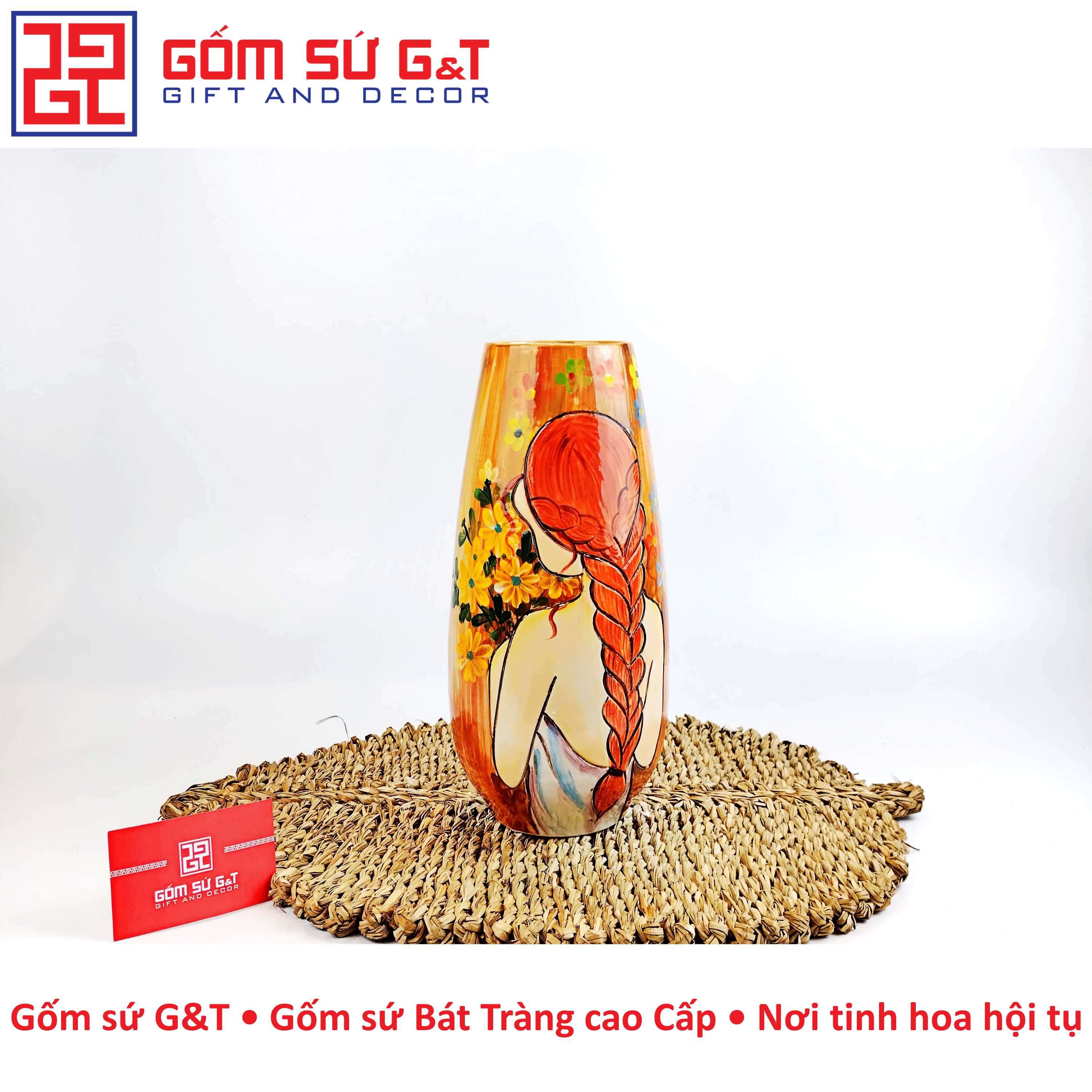 Lọ hoa dáng bom miệng rộng cô gái bên hoa cúc Gốm Sứ G&amp;T