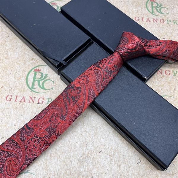 Cà vạt nam màu đỏ hoa văn mẫu tự thắt bản nhỏ 6cm cho nam mẫu mới t1/2024