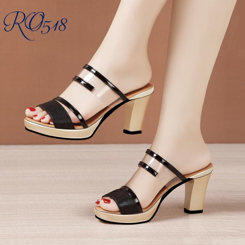 Giày sandal nữ cao gót đế vuông 7 phân hàng hiệu rosata hai màu đen đồng ro518