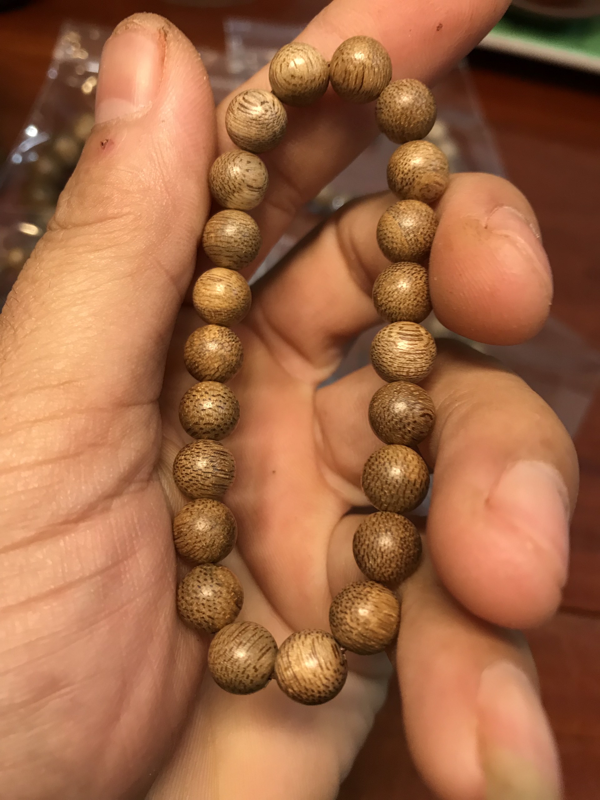 Vòng tay trầm hương Kepha 8 ly - 25 hạt. Trầm hương Quảng Bình