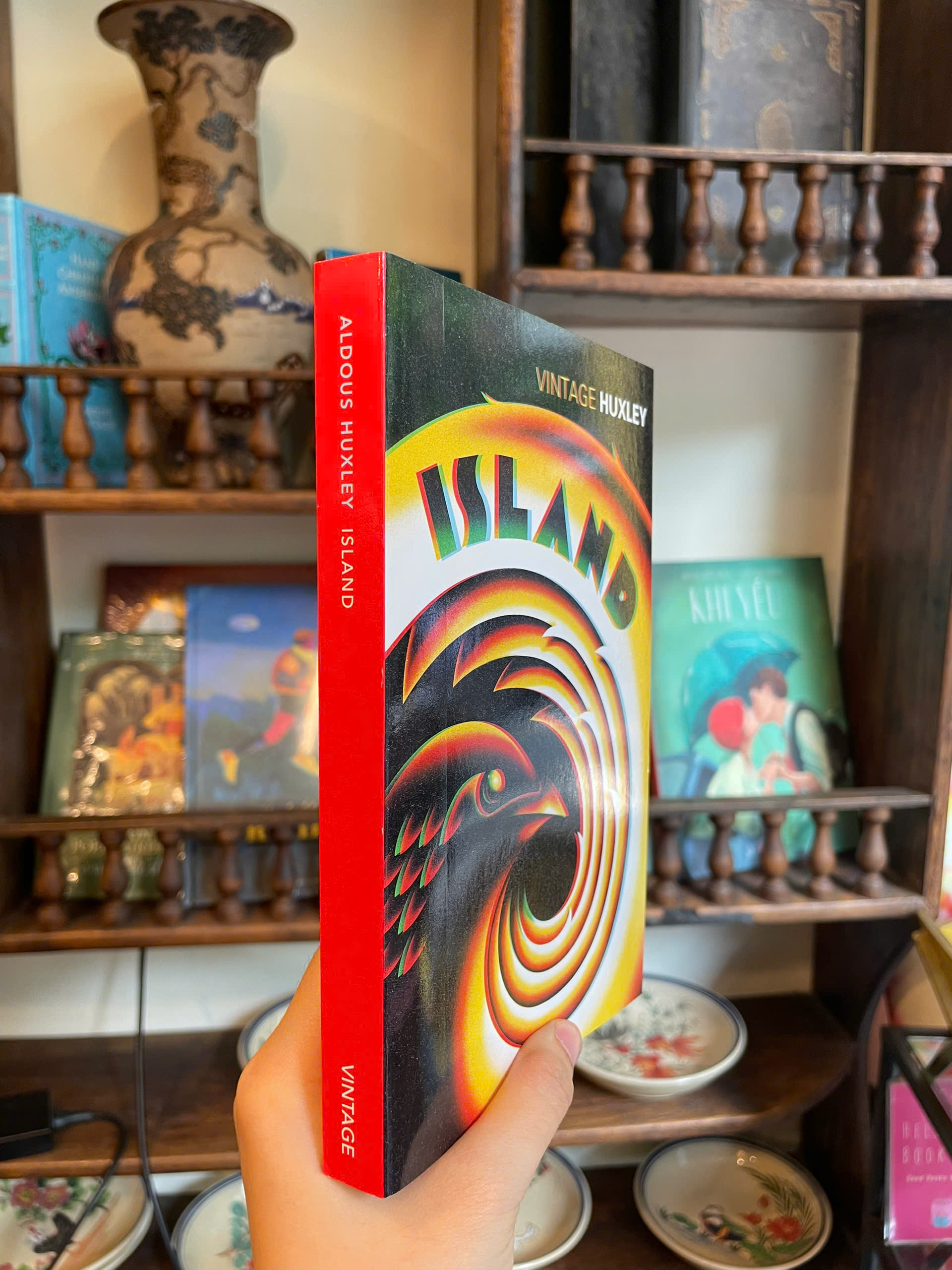 Sách - Vintage Classics: Island by Aldous Huxley_Tiểu Thuyết Tiếng Anh_Fiction/English