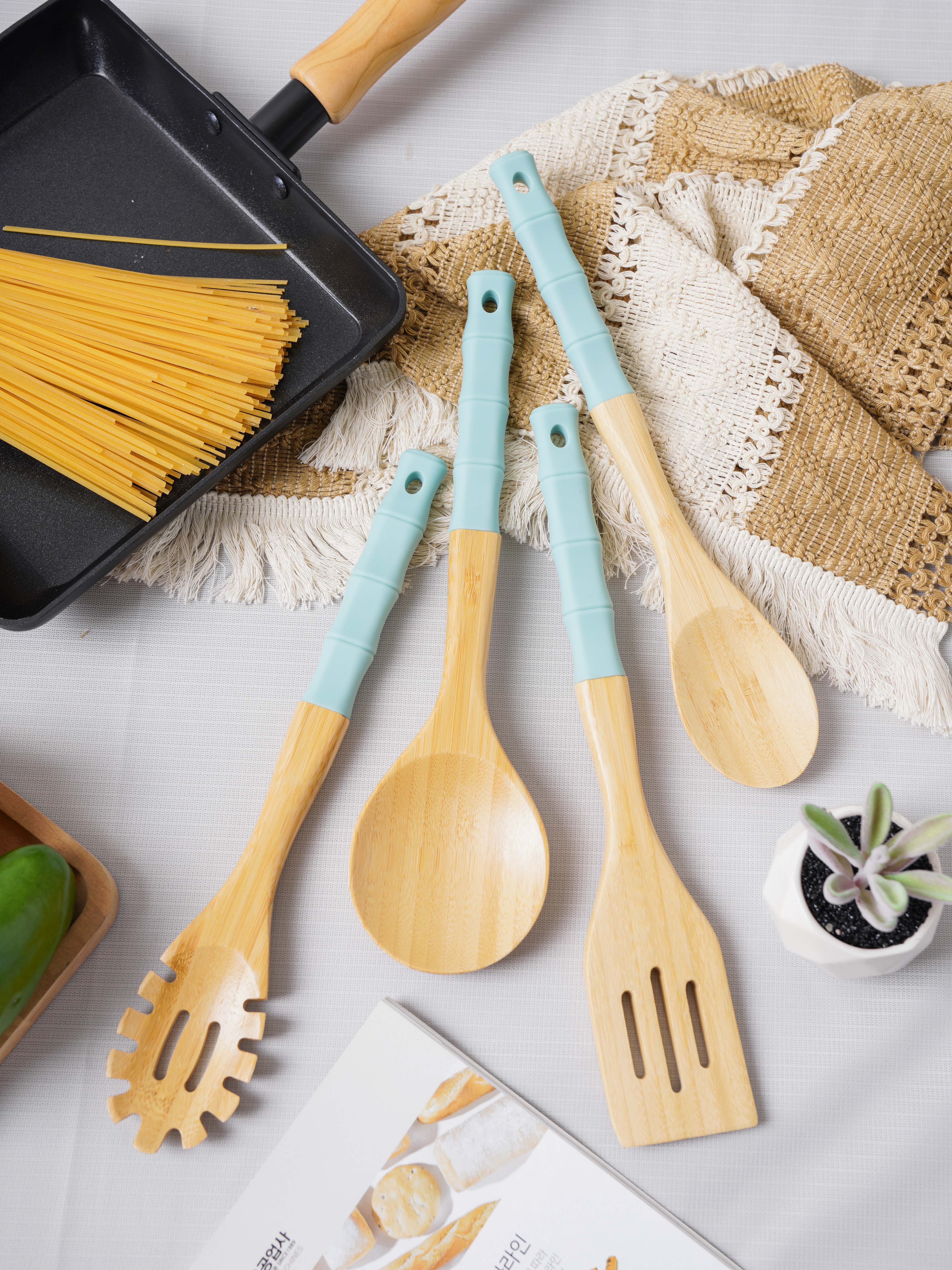 Thìa gỗ Spaghetti