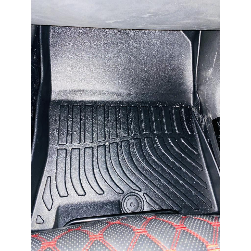 Thảm lót sàn xe ô tô Hyundai Kona 2018 - 2022 Nhãn hiệu Macsim chất liệu nhựa TPE màu đen hàng loại 2