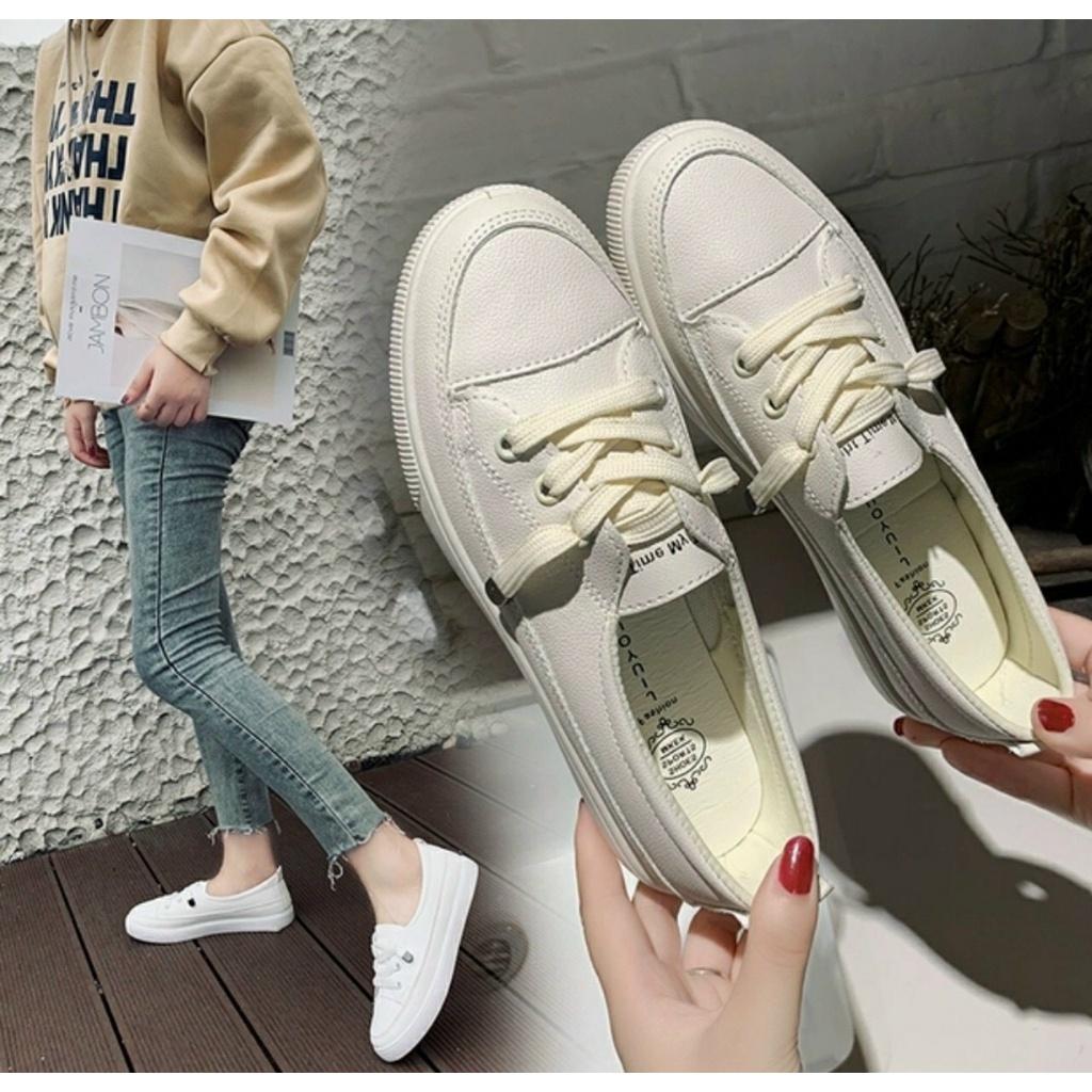 Giày thể thao nữ sneaker cổ thấp FAROSA - T78 đế dẻo chất da mềm cực êm