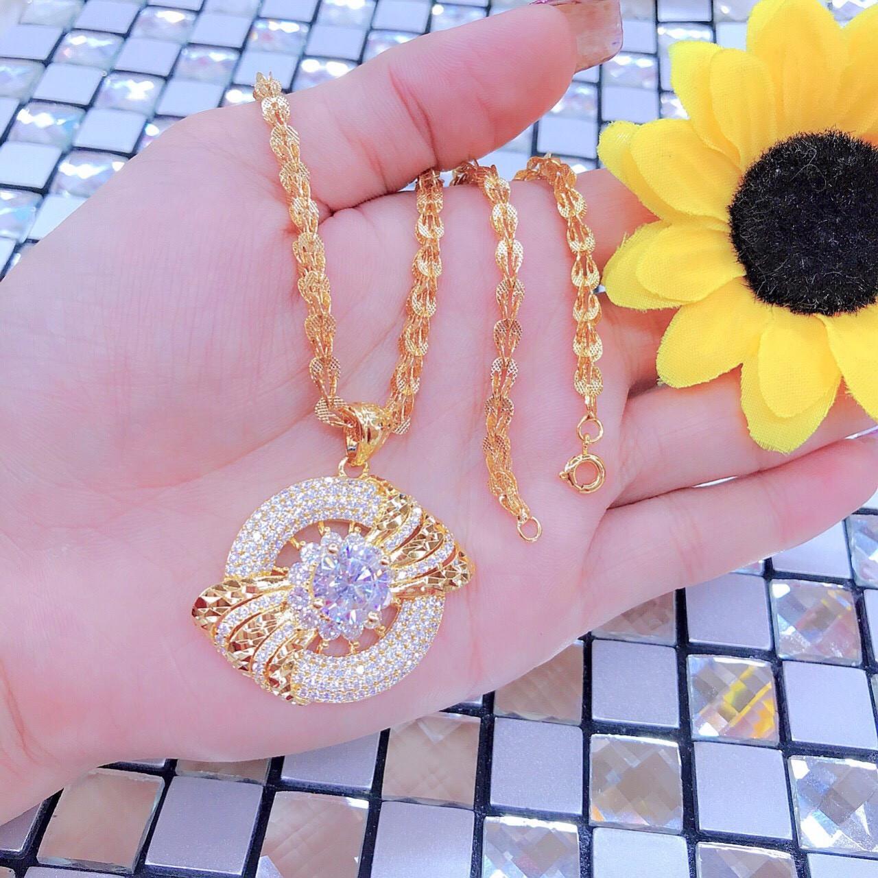 Dây chuyền nữ mặt xoàn mạ vàng 18k cao cấp
