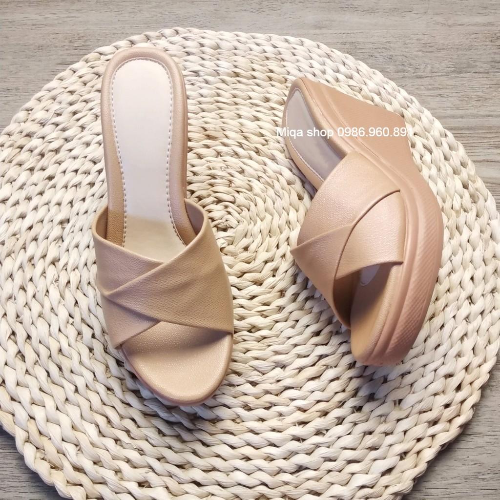 Dép nữ đế xuồng cao 9cm siêu nhẹ êm chân
