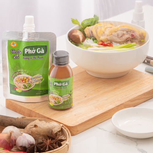 Nước cốt phở Gà hương vị Hà Thành -Hàng xuất khẩu Nhật- Hoàn toàn từ nước cốt xương hầm,thơm ngon, chuẩn vị, không cần nêm nếm- 120ml