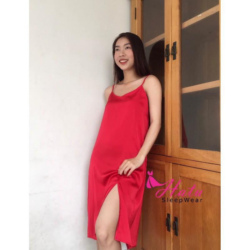 Váy ngủ lụa dáng dài mặc nhà sang trọng tặng kèm quần lót ren xinh xắn