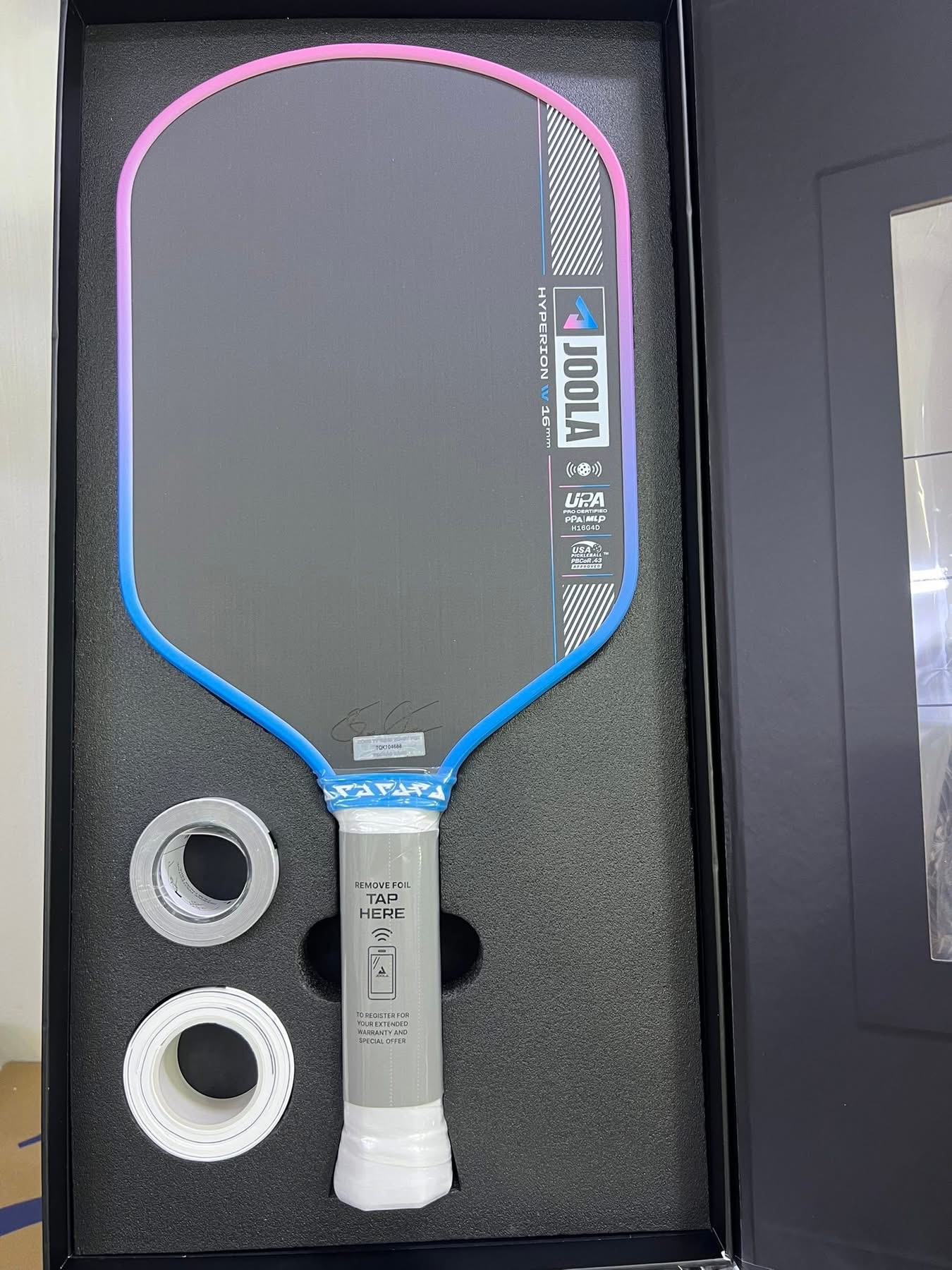 ￼Vợt Pickleball JOOLA Perseus Pro IV Summer Daze – Limited Edition, Chính Hãng (giao màu ngẫu nhiên )