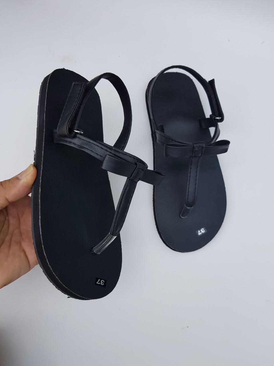 Dép sandal nữ đế đen quai đen size từ 35 nữ đến 40 nữ